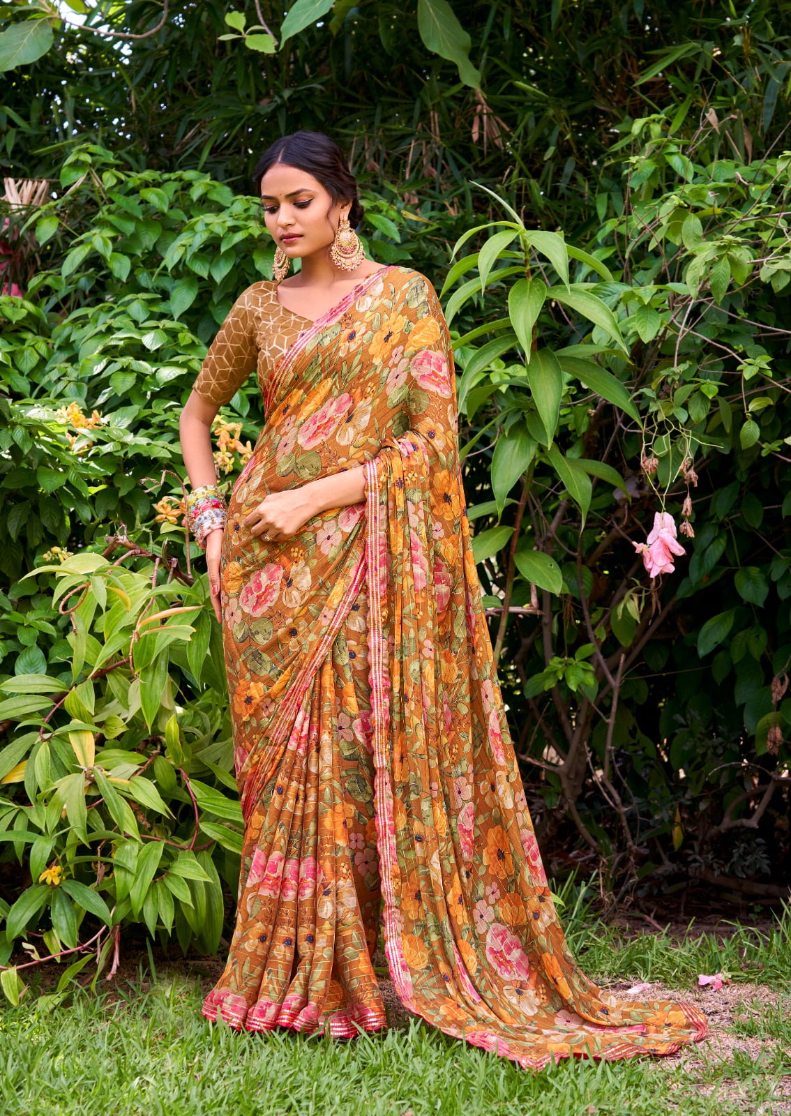 Velvet Chiffon Floral Printed Designer Saree - Image 2
