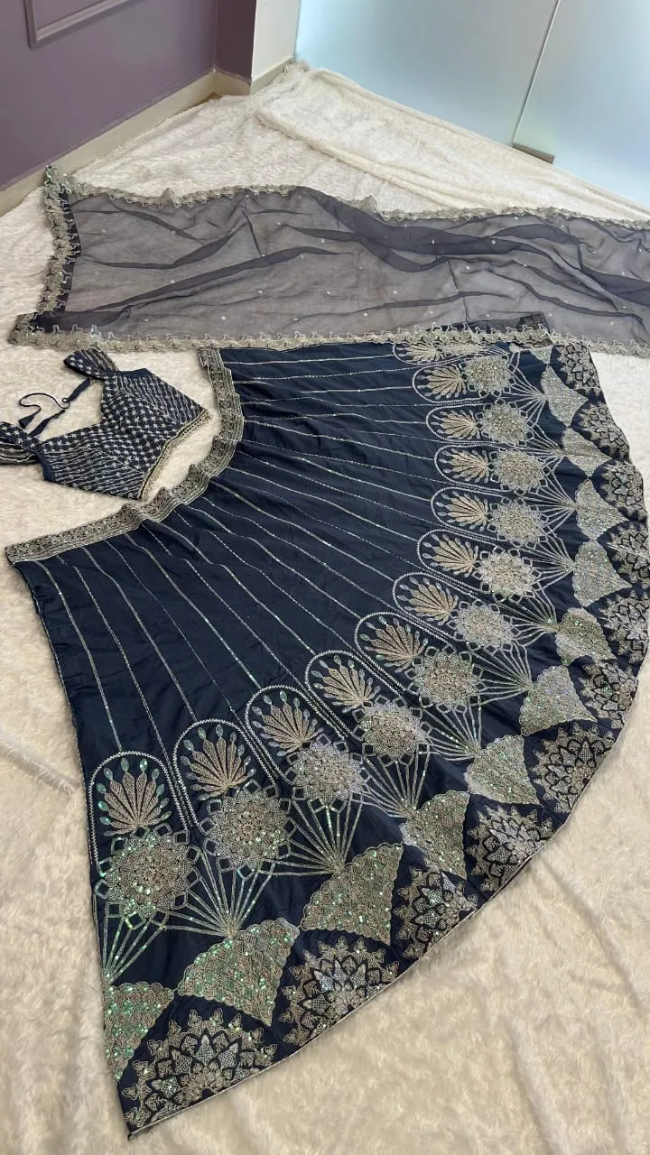 Fancy Party Wear Wholesale Lehenga Choli Replica - Image 2