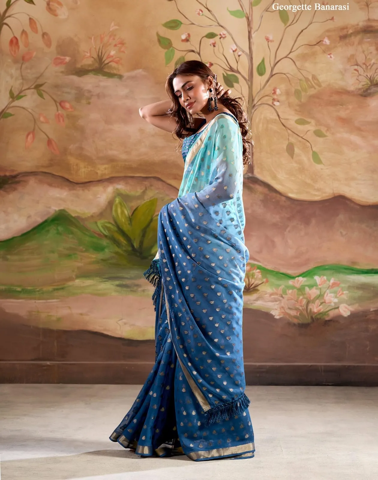 Festive Wear Georgette Saree With Handloom - Image 4