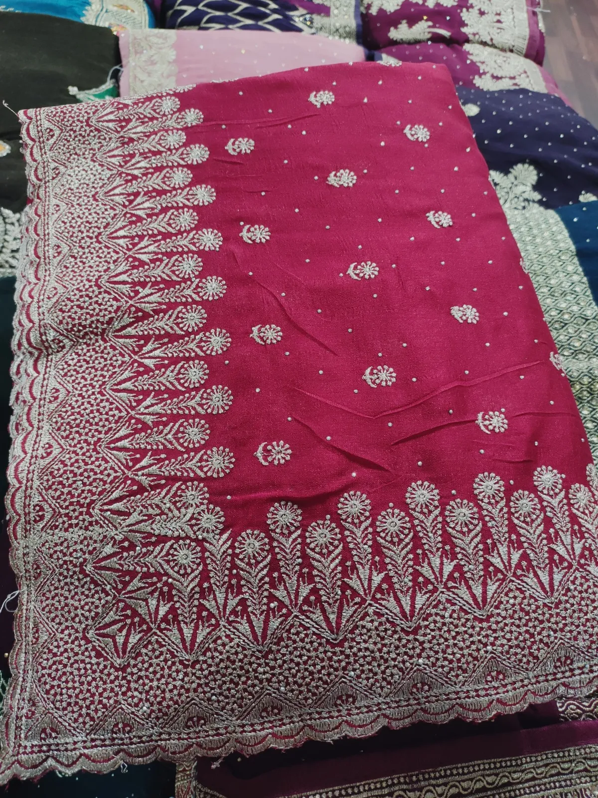 Heavy Zari Work Varchita Silk Wholesale Saree - Image 3