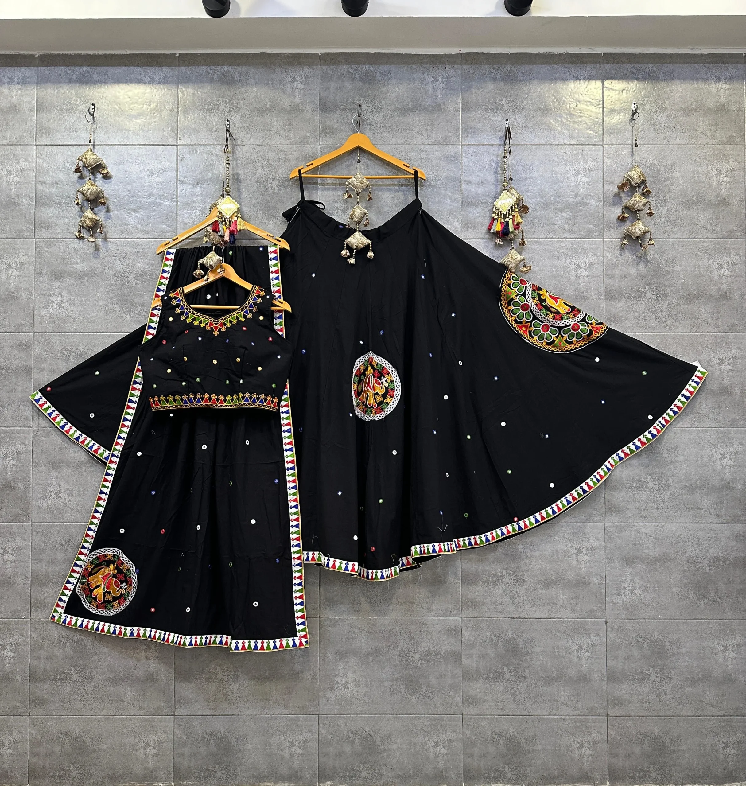 New Designer Garba Chaniya Choli Design 2024
