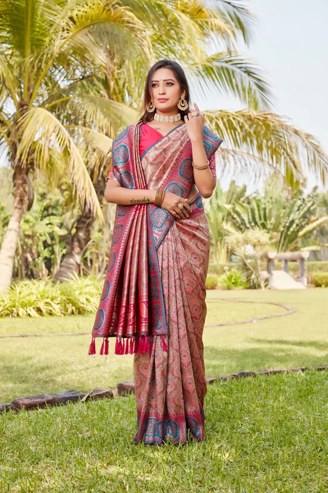 Wedding Wear Kanjivaram Silk Saree - Image 3