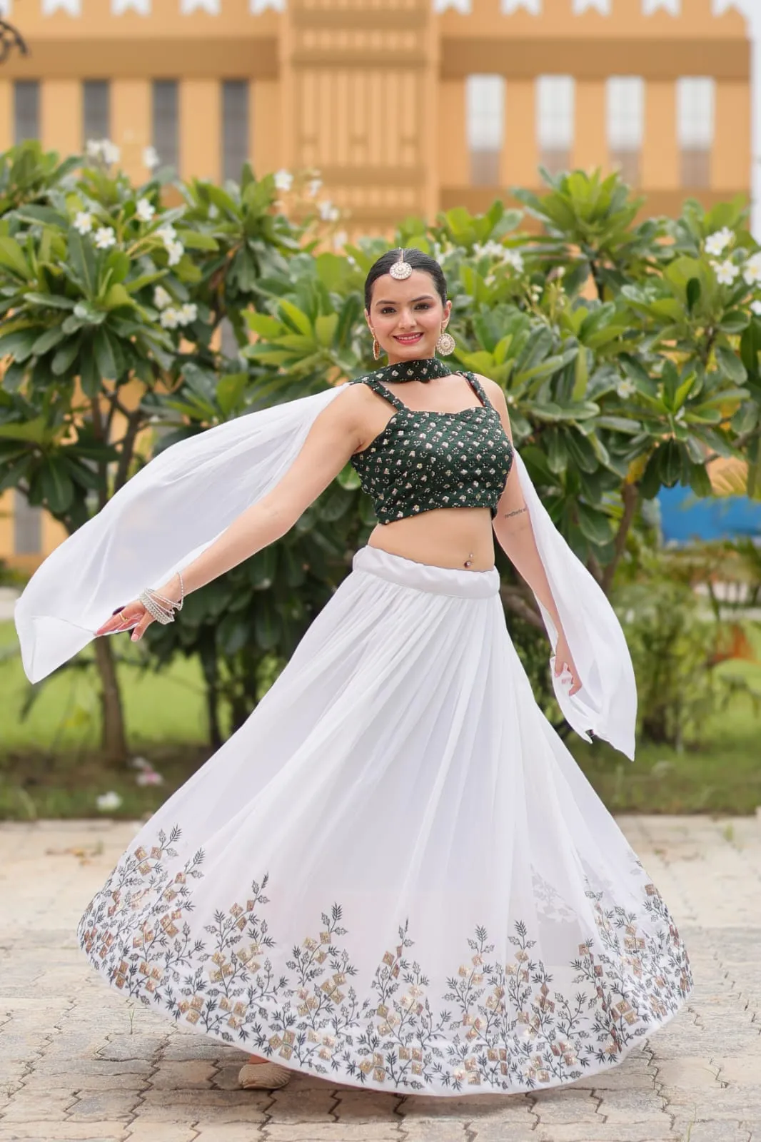 Georgette Sequence lehenga Choli - Image 4