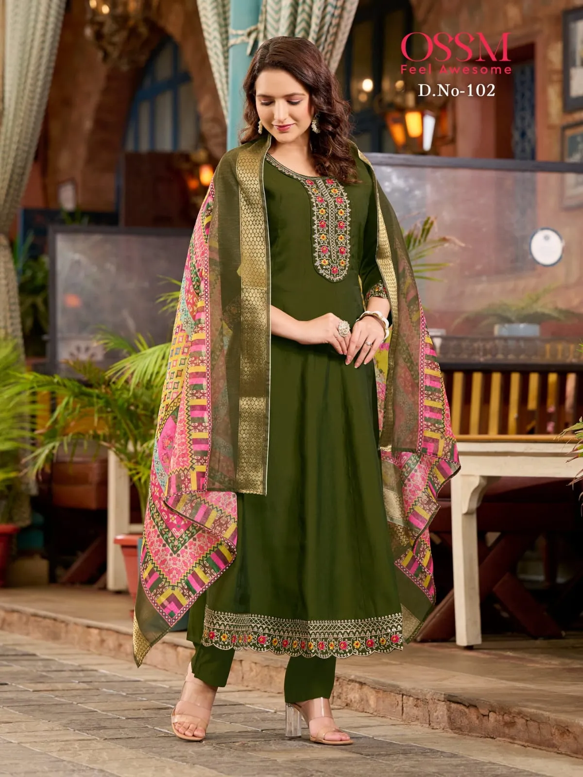 Party Wear Kurti Set Ossm Resham - Image 2