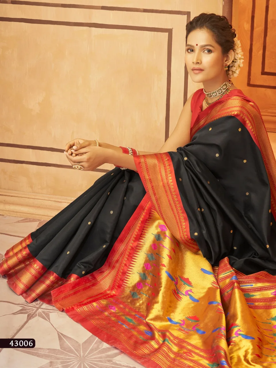 Traditional Paithani Silk Saree Rajpath Aniruddh Paithani - Image 9