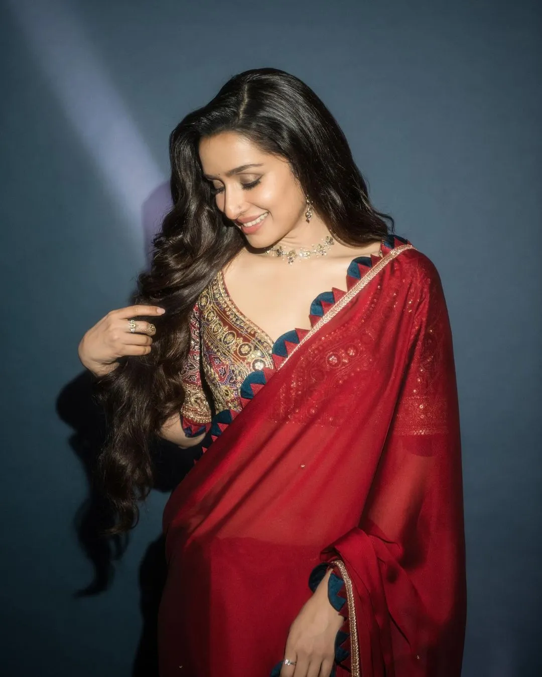 Shraddha Kapoor Saree Dark Red Color Ethnic Saree With Heavy Embroidery Worked Blouse Valentines Special Saree Bollywood Saree - Image 2