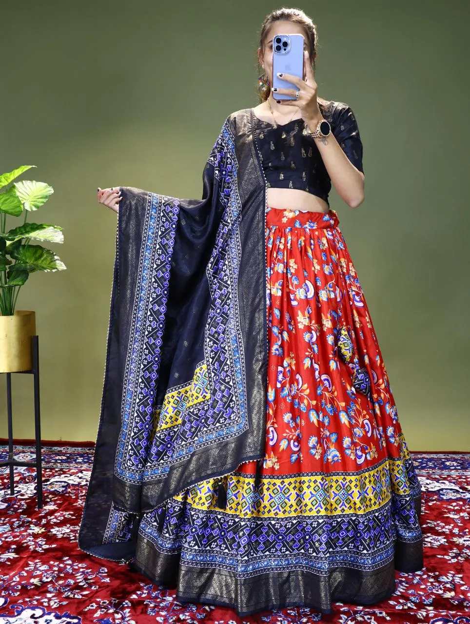 Dola Silk Lehenga Choli With Floral Print - Image 6