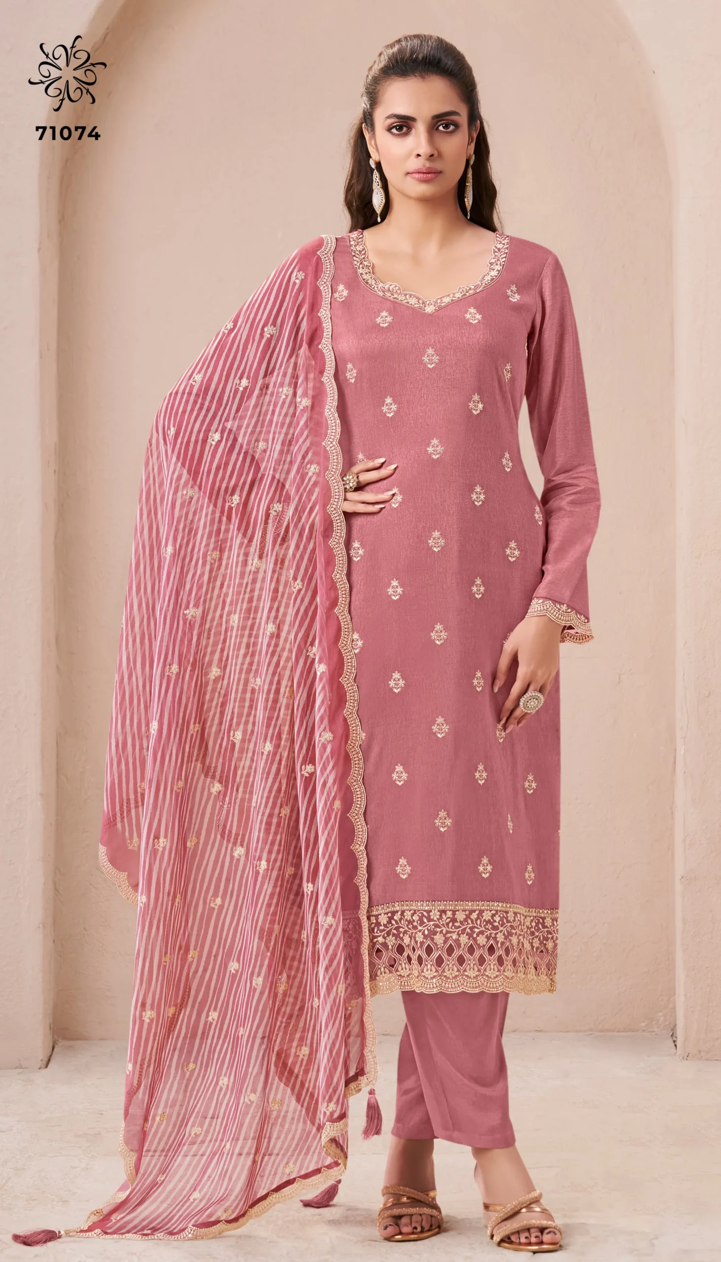 Kuleesh Sohini 2 Heavy Embroidery Work Silk Straight Suit For Eid - Image 3