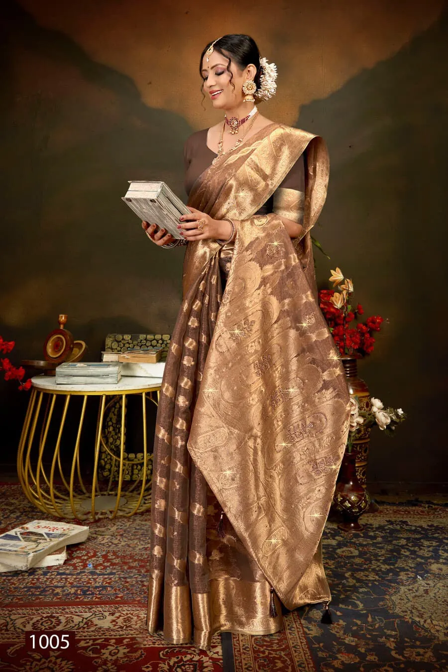 Saroj Celebrations Jharkan vol1 Wholesale Organza Saree With Heavy Jarkan Work - Image 5