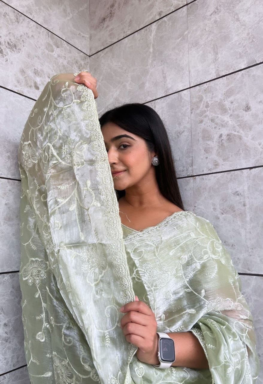 Jarkan Diamond Party Saree For Women - Image 8