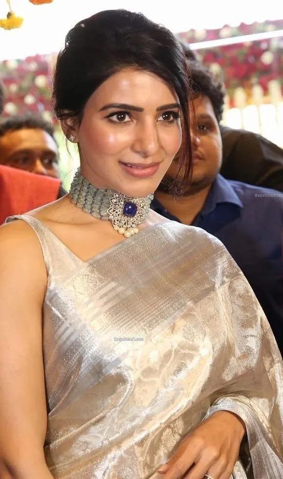 Samantha Prabhu Silver Tissue Silk Saree - Image 2