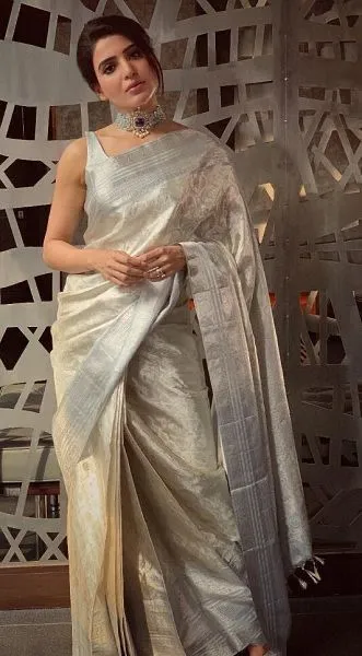 Samantha Prabhu Silver Tissue Silk Saree - Image 3