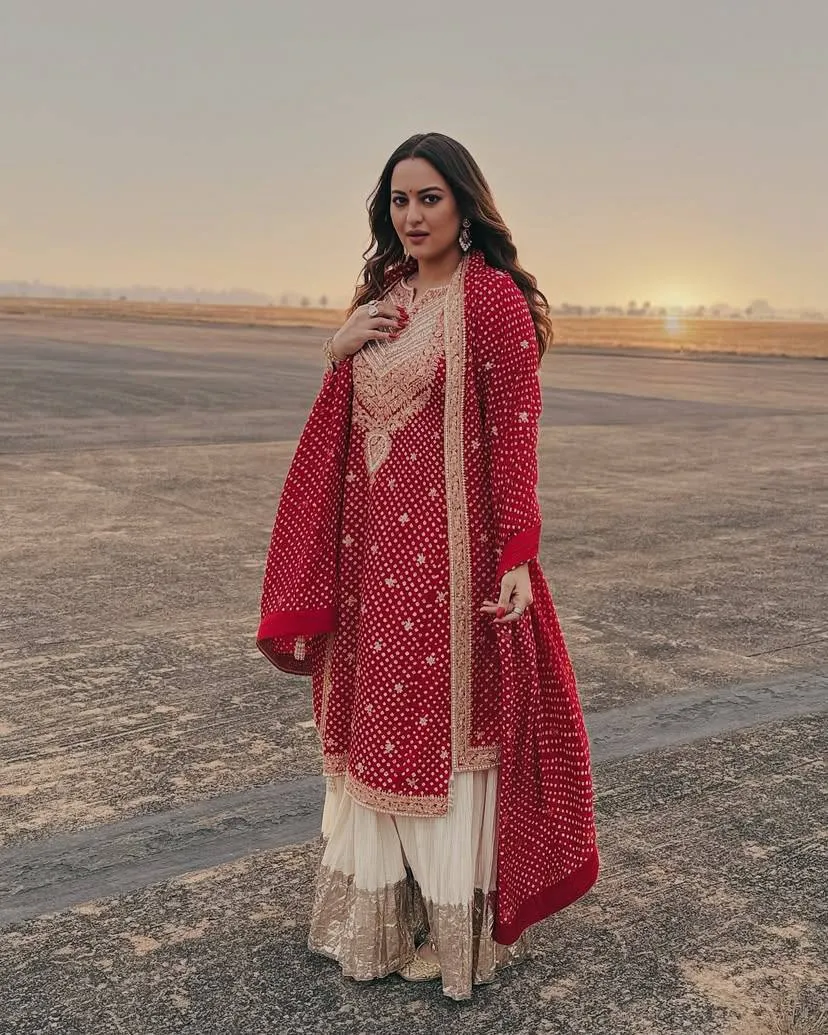 Sonakshi Sinha Inspired Plazzo Salwar Suit - Image 4