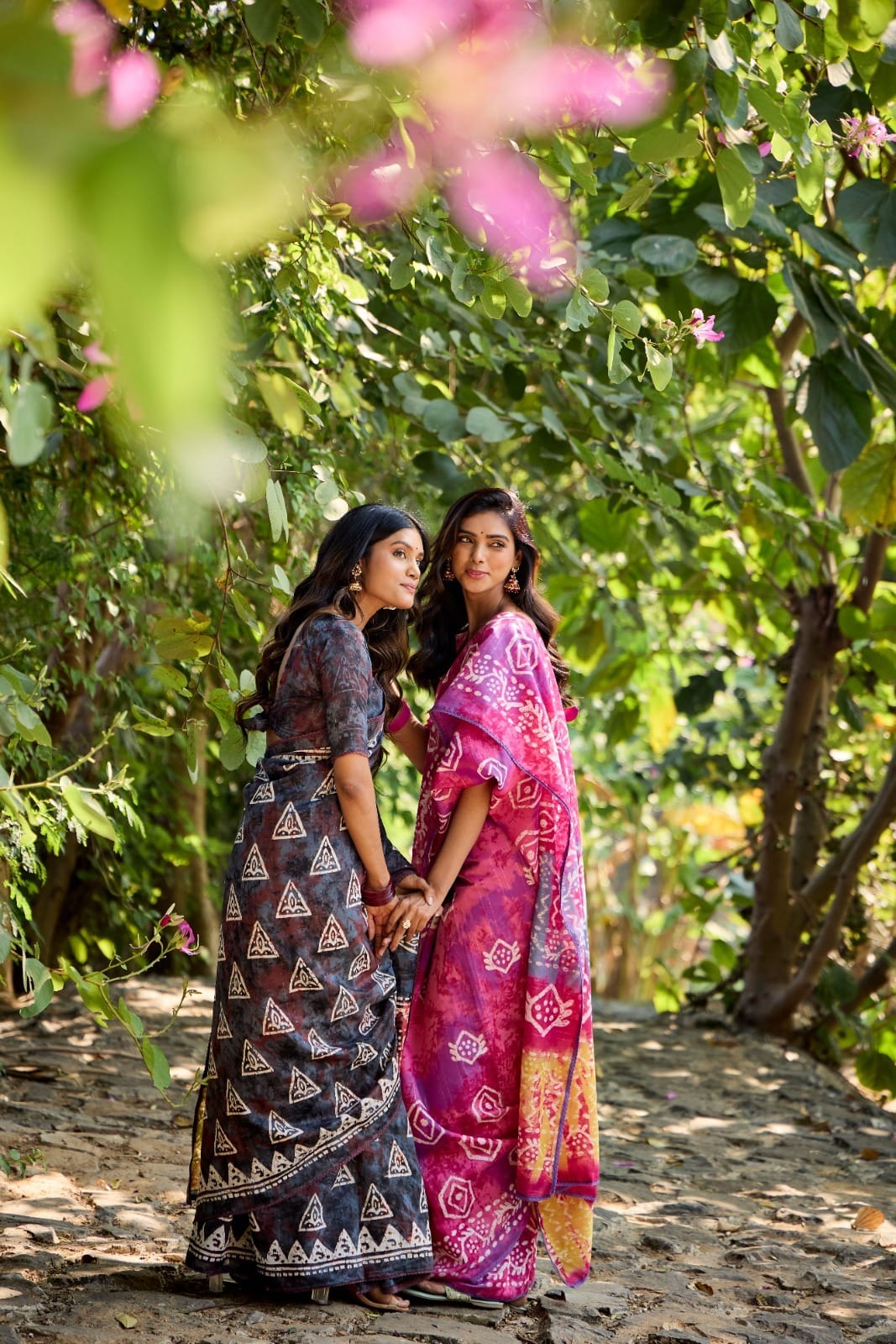 Pure Cotton Hand Batik Printed Saree For Office Wear - Image 4