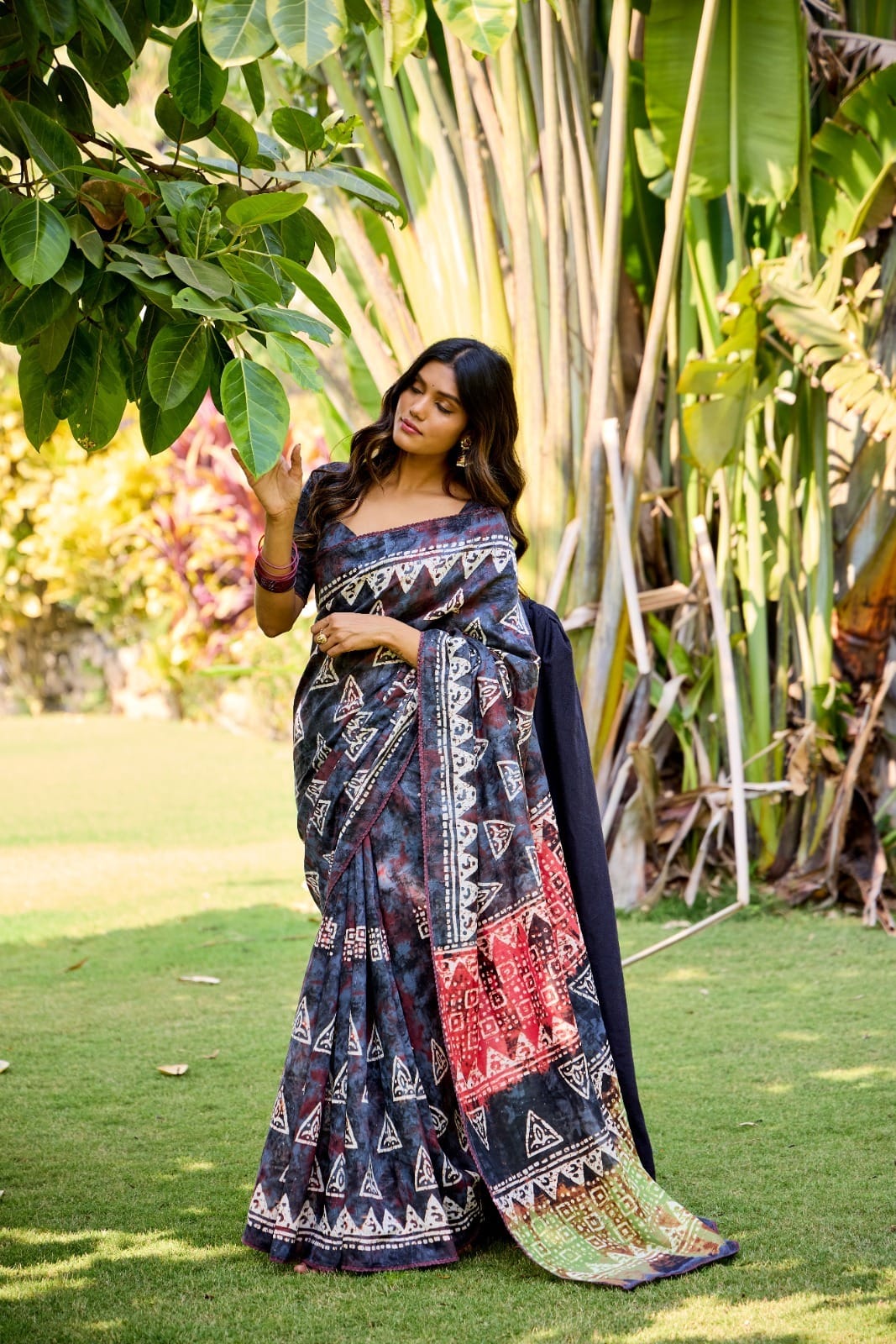 Pure Cotton Hand Batik Printed Saree For Office Wear - Image 5