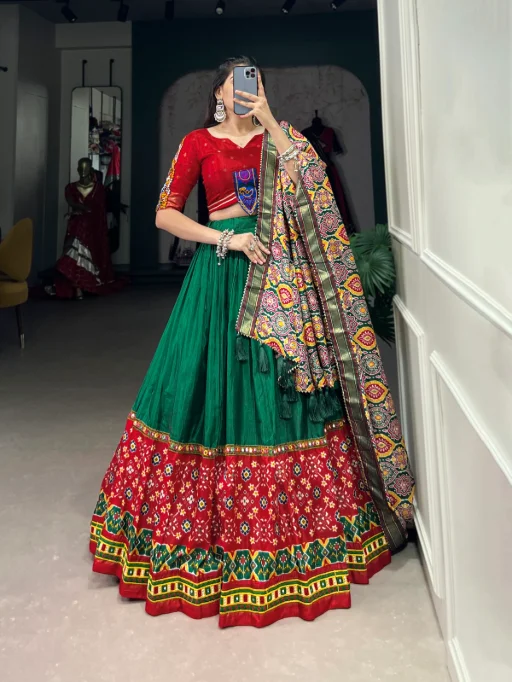 Patola Printed Chaniya Choli Design - Image 3