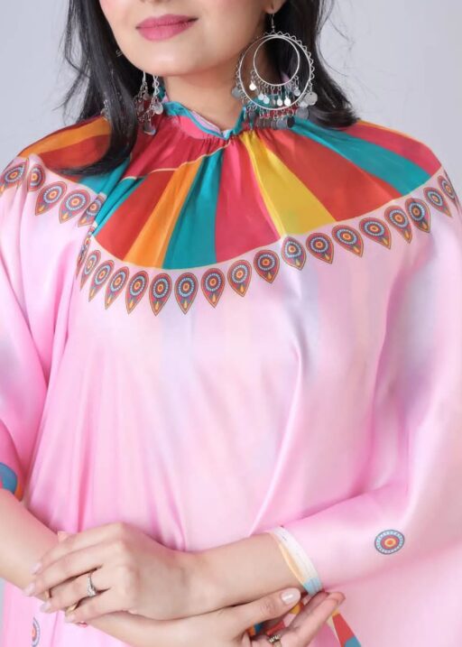 Hand free saree