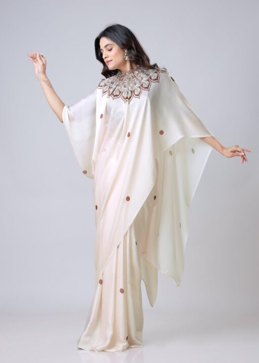 Designer Hand Free Saree With Beautiful Neck Print