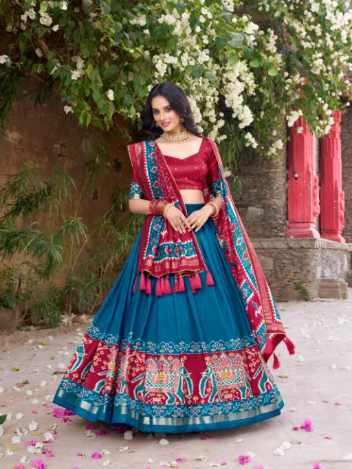 Designer Patola Chaniya Choli - Image 4