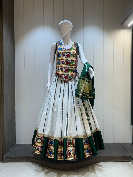 Khadi Cotton Chaniya Choli With Long Gamthi Blouse For Navratri - Image 2