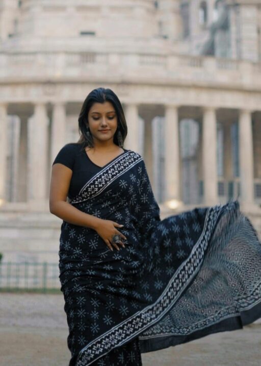 Ready To Wear Black Color Soft Linen Saree with Digital Print