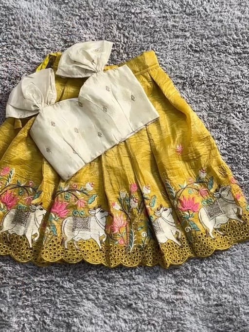 Small Girl Lehenga Choli For Wedding - Image 4