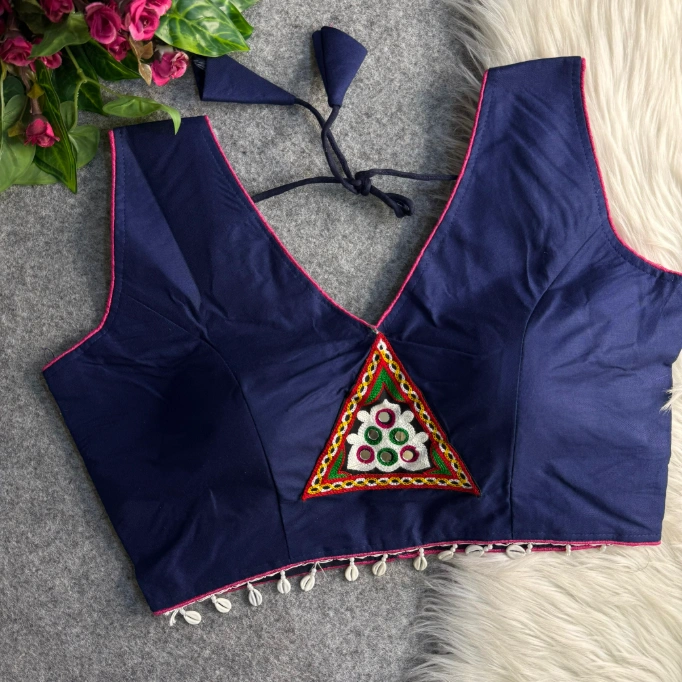Readymade Garba Wear Navratri Blouse - Image 3