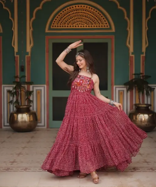 Sleeveless Stylish Bandhni Printed Gown with Katchi Work