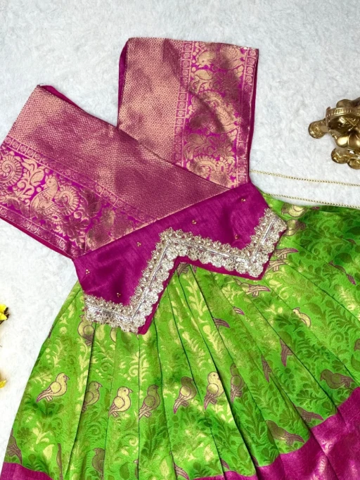 Buy Mom and Daughter Combo Lehenga Choli Set