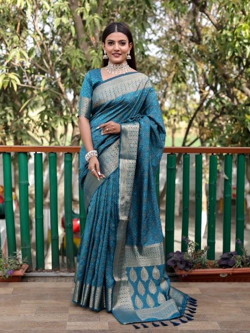 Designer Bandhej Patola Silk Saree