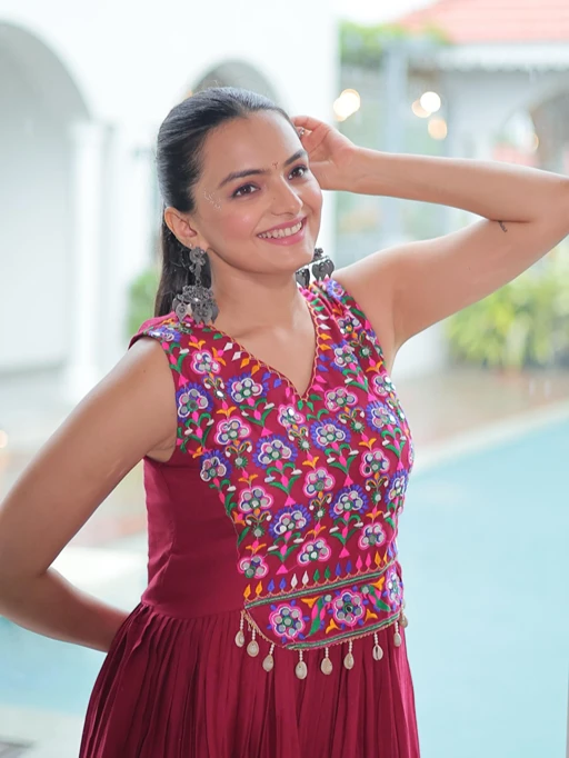 Stylish Navratri Gown with Katchi Work