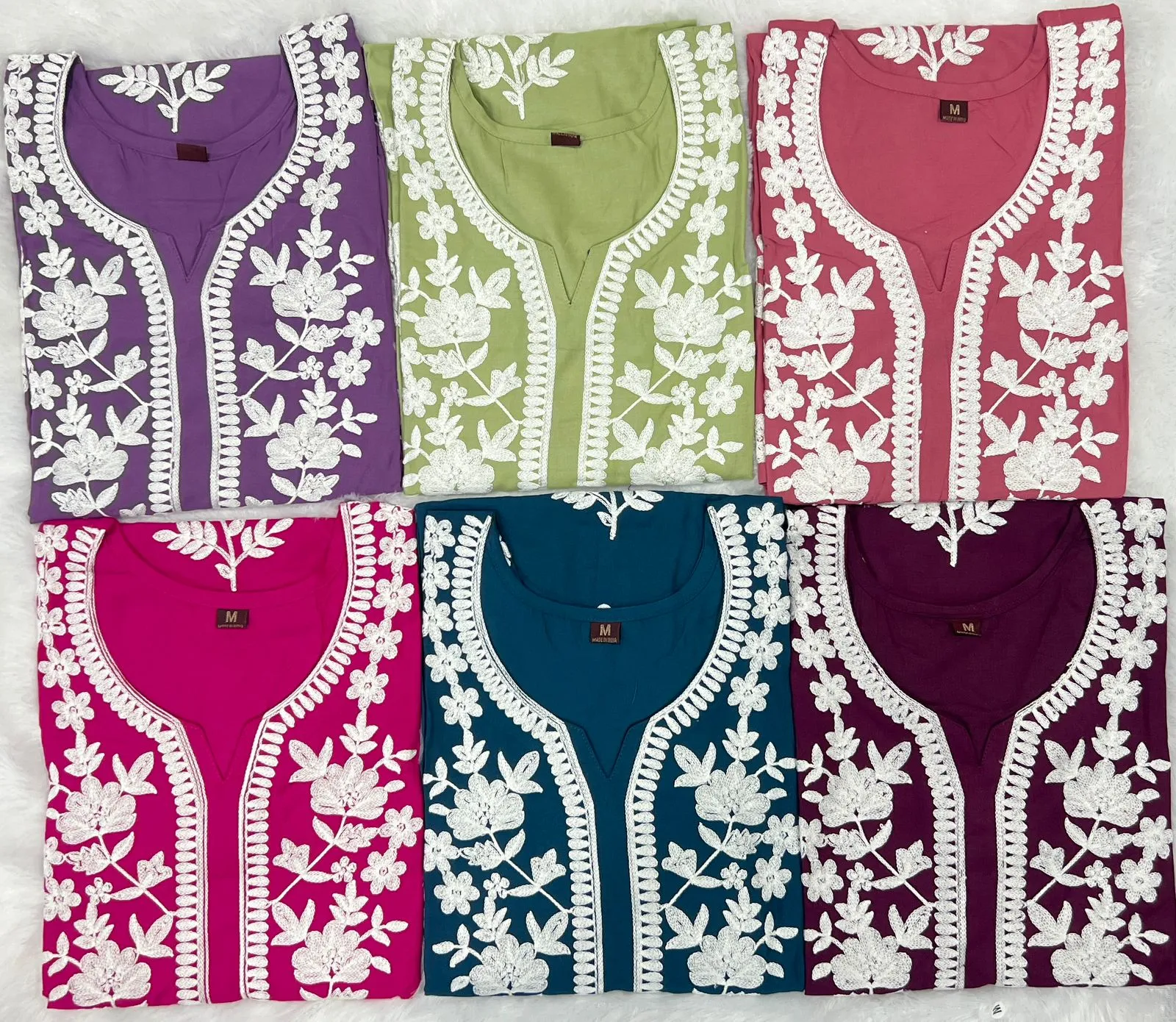 Buy Chikan Kurti Pant Set - Image 9