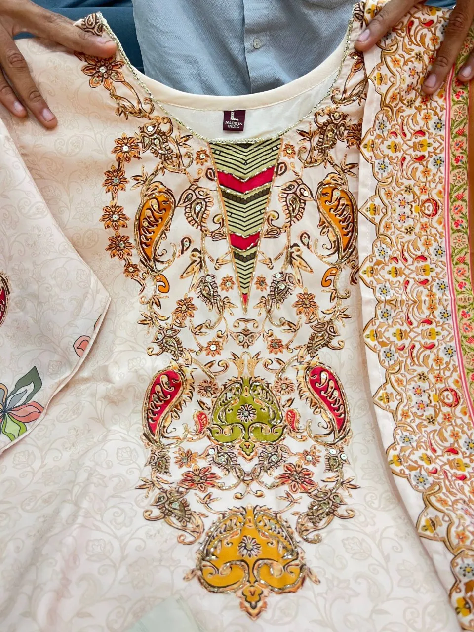 Buy Readymade Pakistani Salwar Suit - Image 3