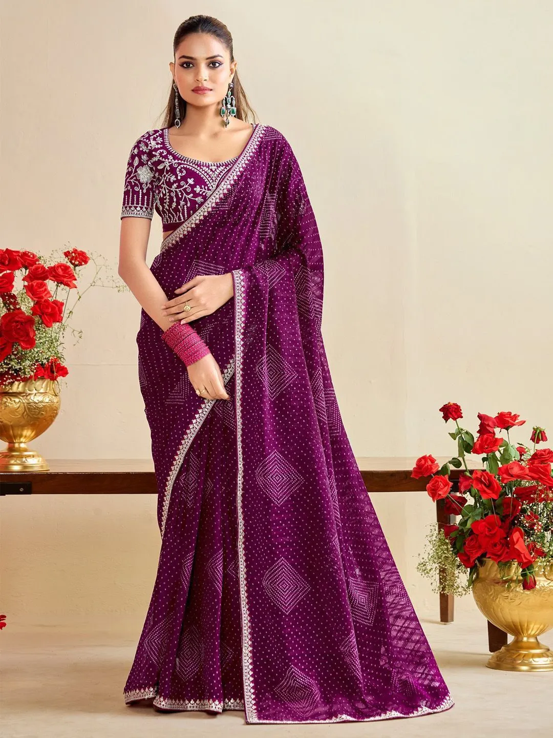 Bandhani Saree with Embroidery Blouse - Image 8