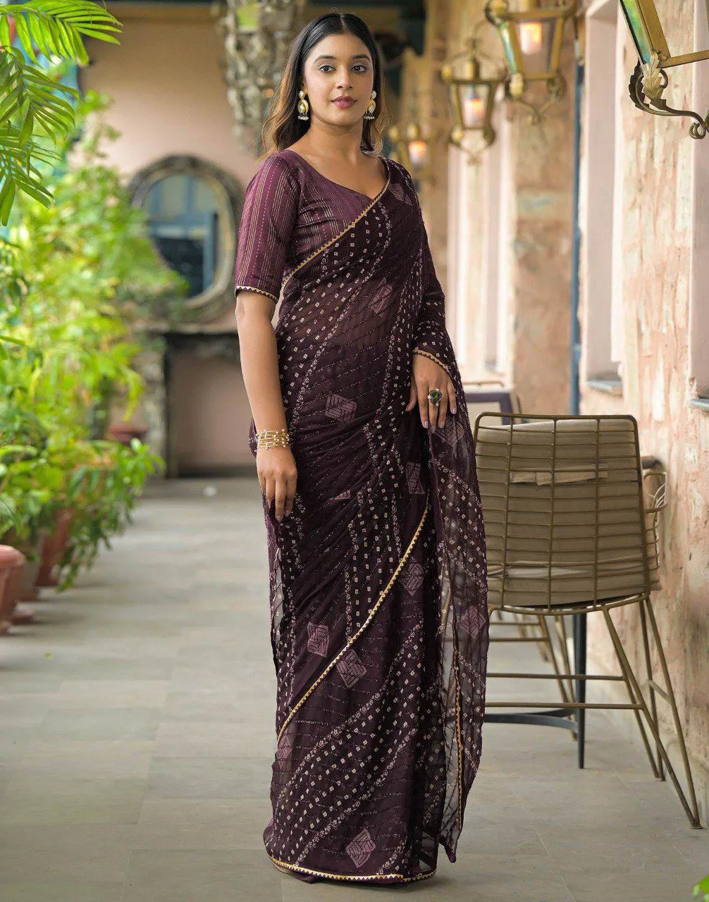 Bandhni Printed Saree with Fancy Work - Image 3
