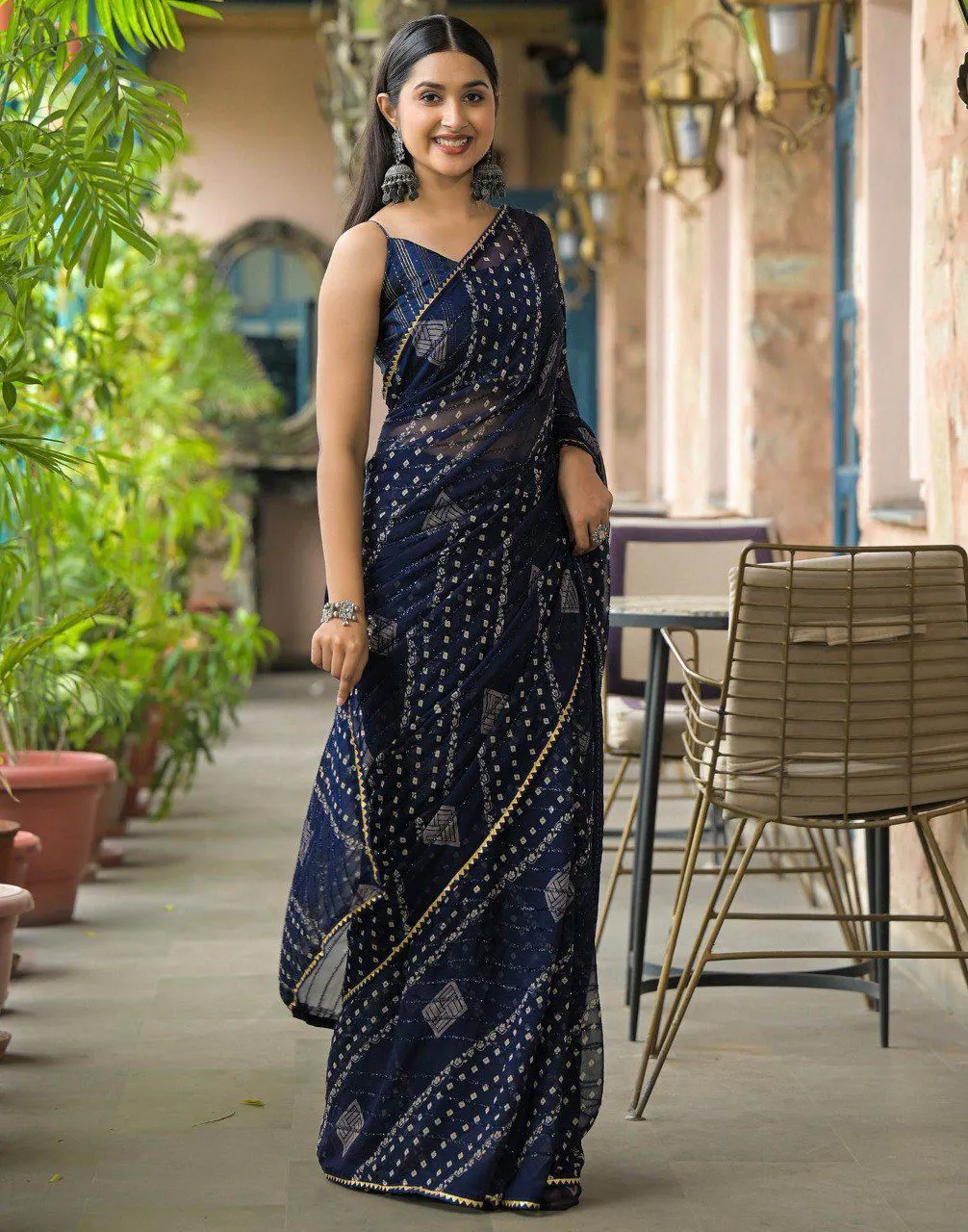 Bandhni Printed Saree with Fancy Work - Image 5