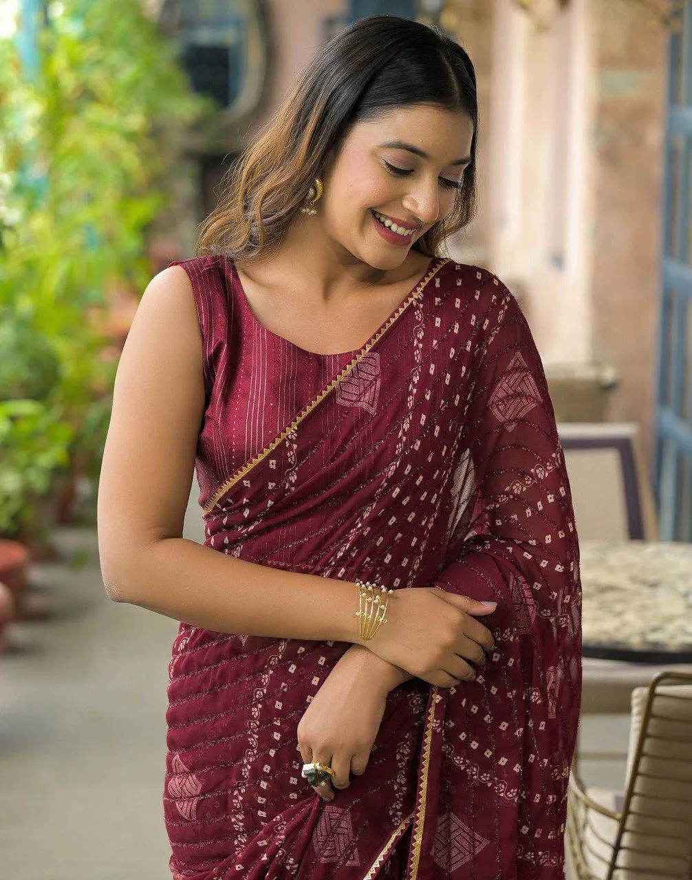 Bandhni Printed Saree with Fancy Work - Image 6