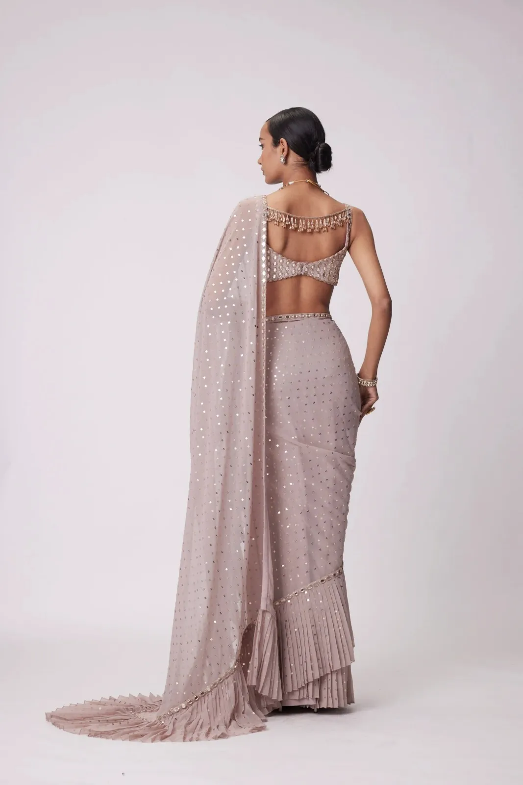 Bollywood Inspired Peach Color Mirror Saree - Image 6
