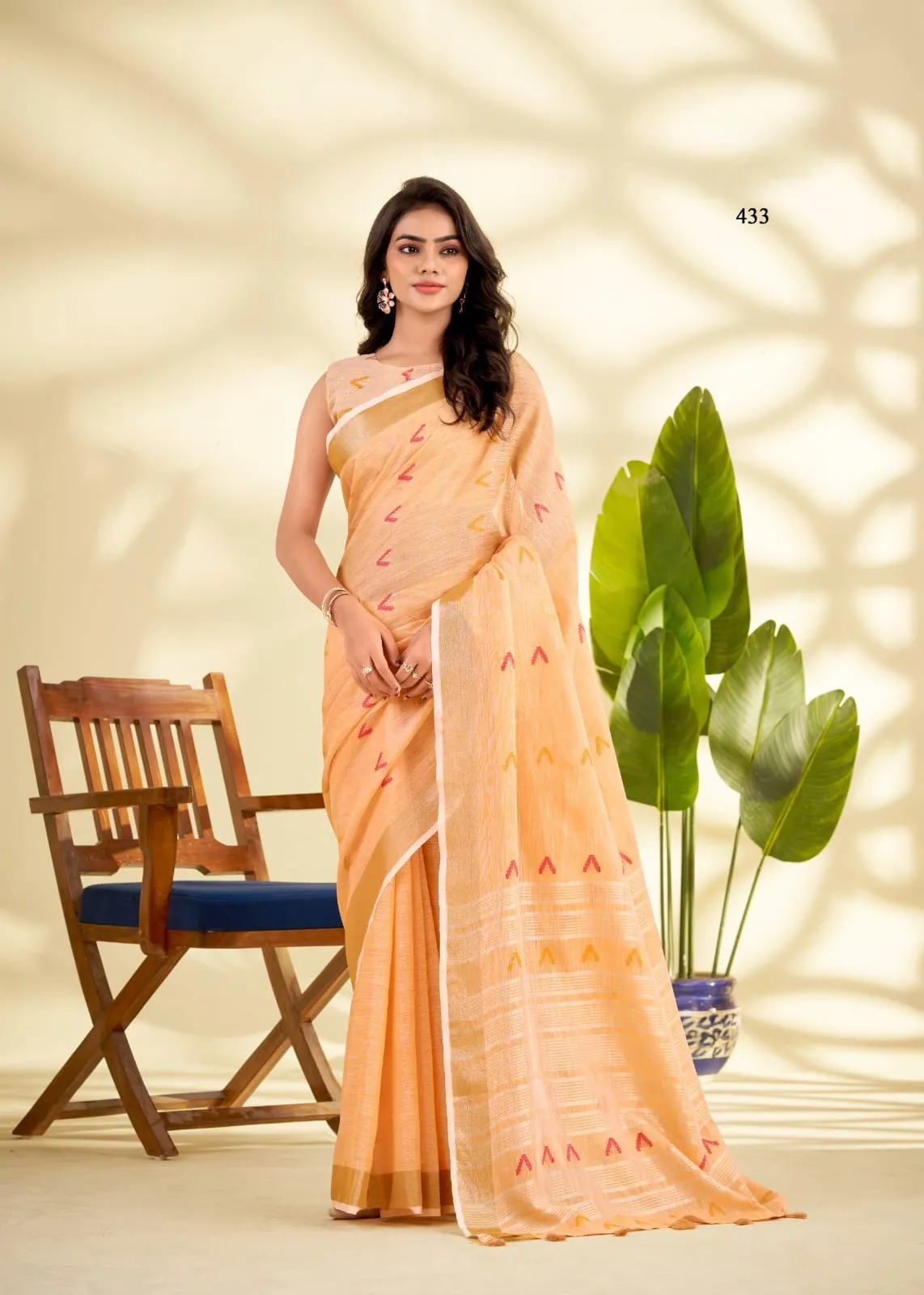 Buy Linen Sarees Online - Image 9