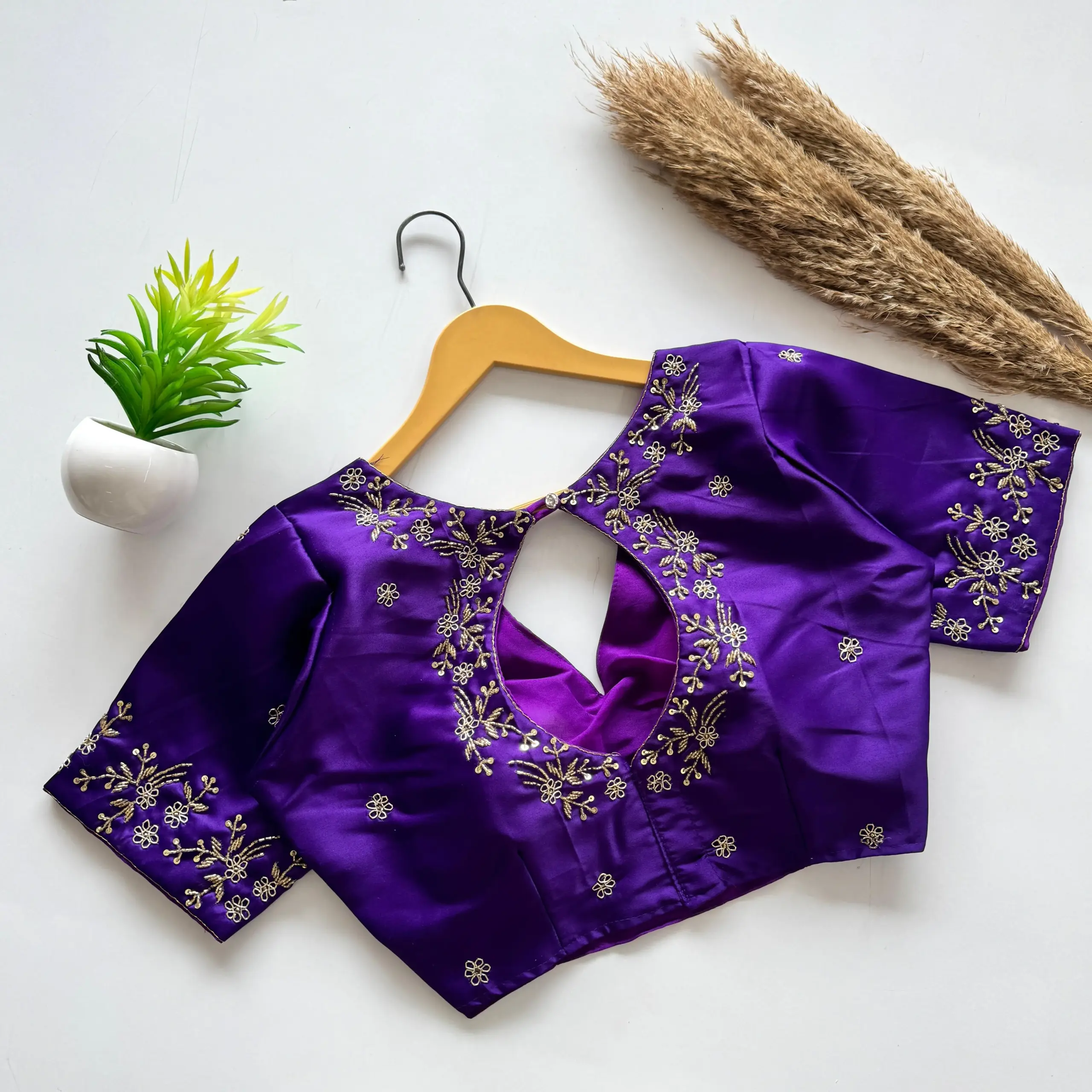 Deepika Padukone Inspired Handwork Blouse - Image 2