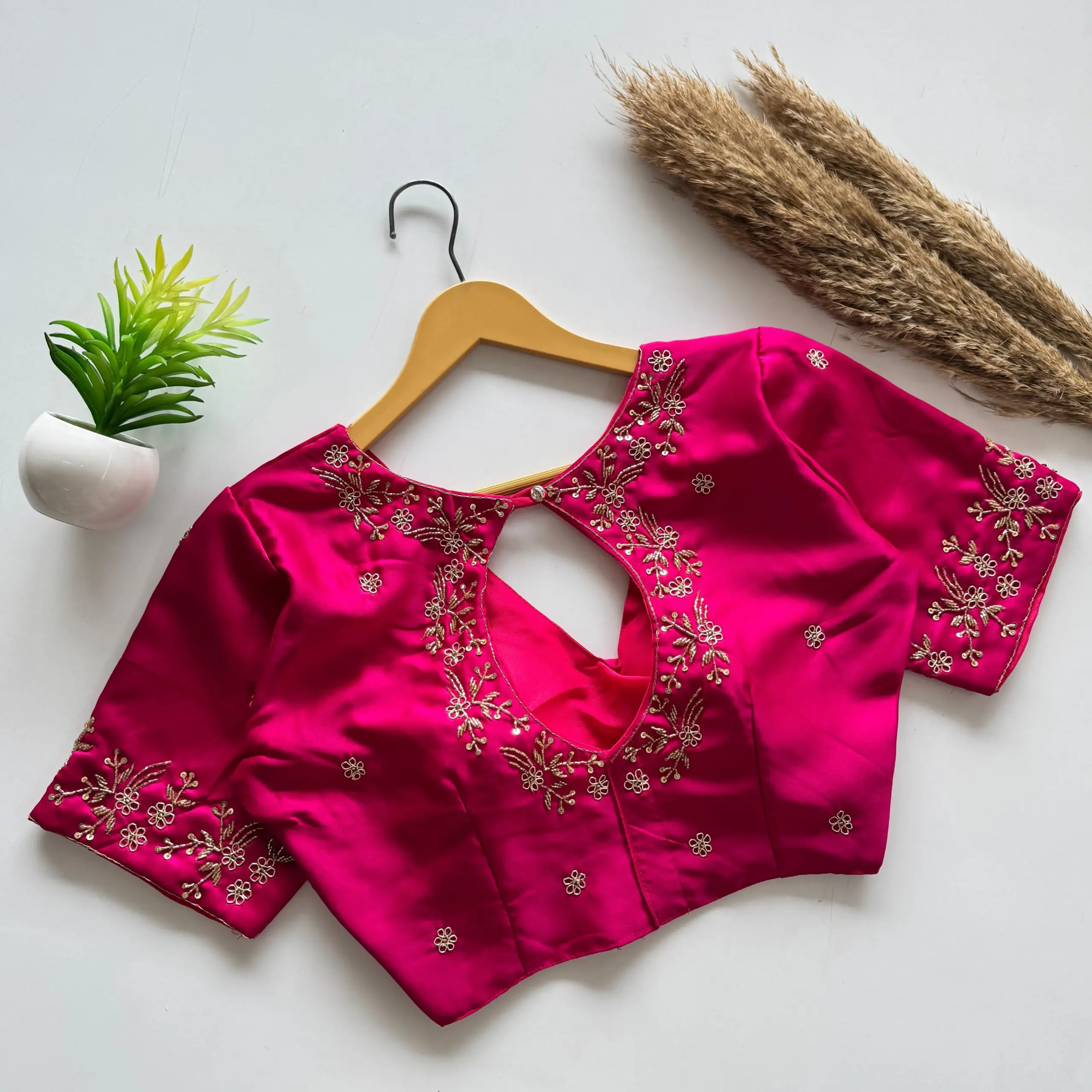 Deepika Padukone Inspired Handwork Blouse - Image 4