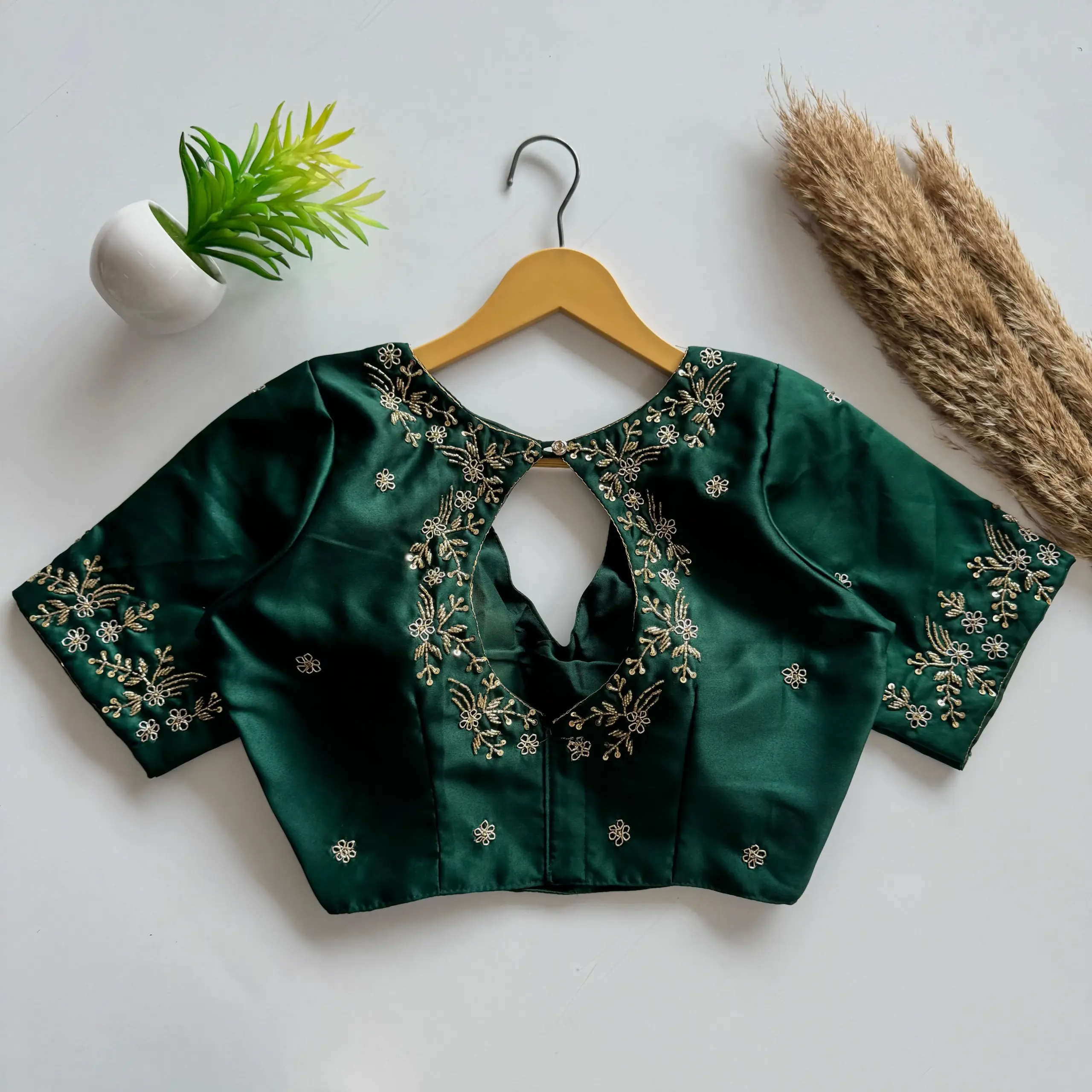 Deepika Padukone Inspired Handwork Blouse - Image 5