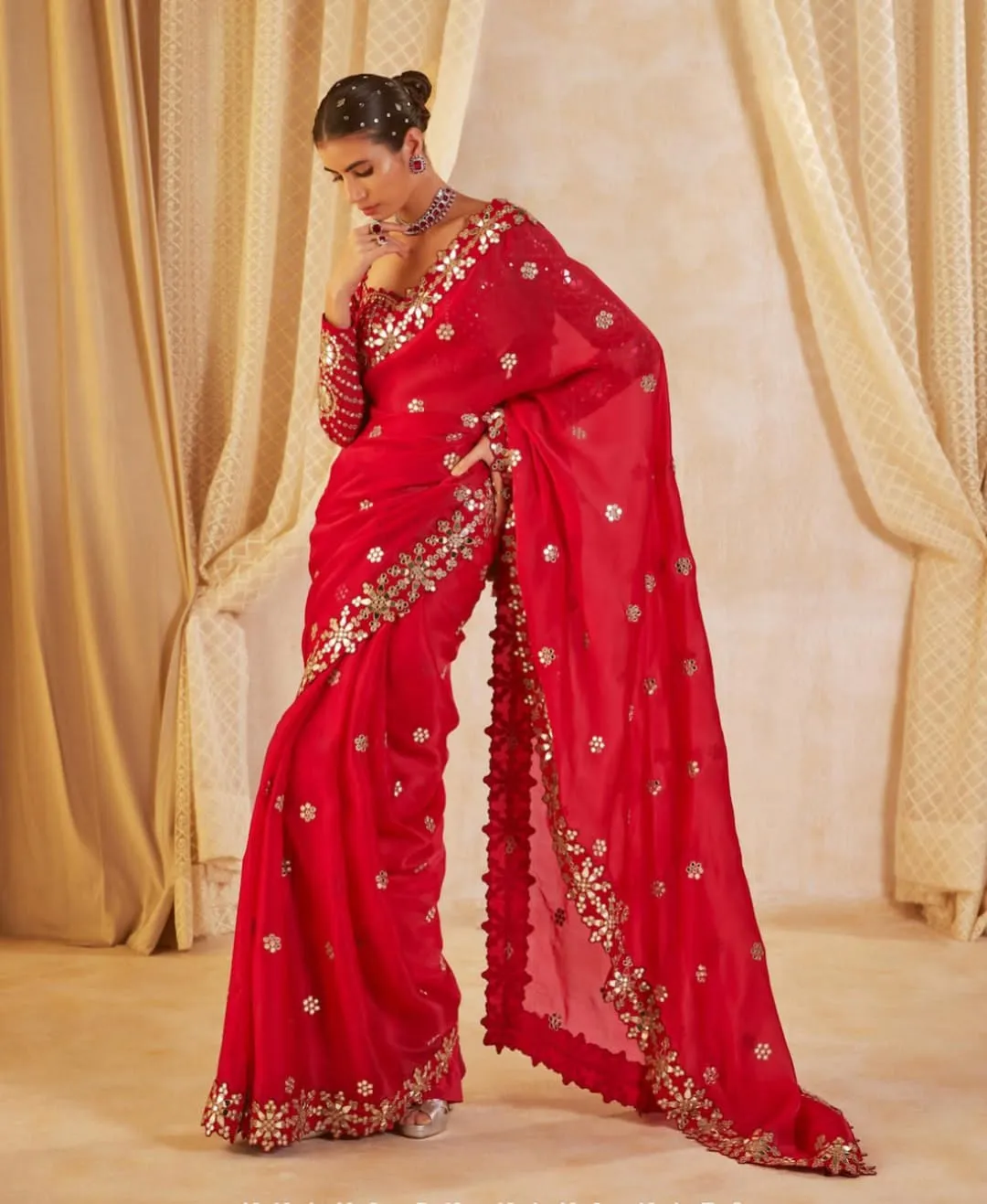 Fancy Red Saree For Karwa Chauth 2025 - Image 4