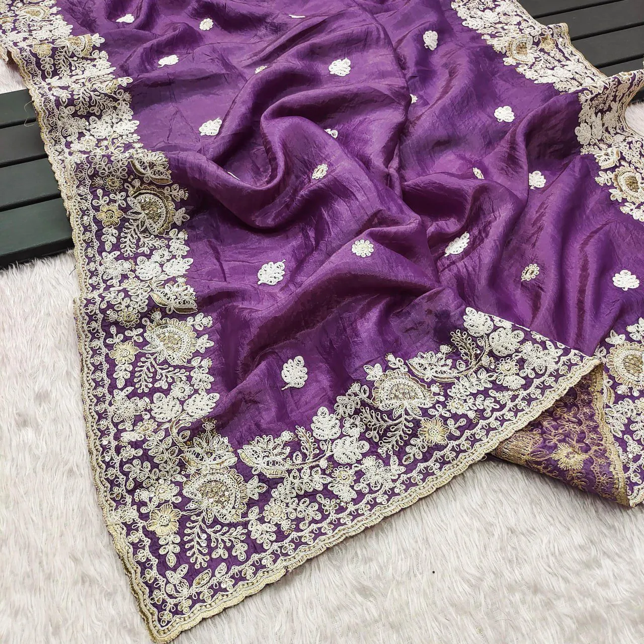 Pastel Shade Wedding Sarees 2025 - Image 2