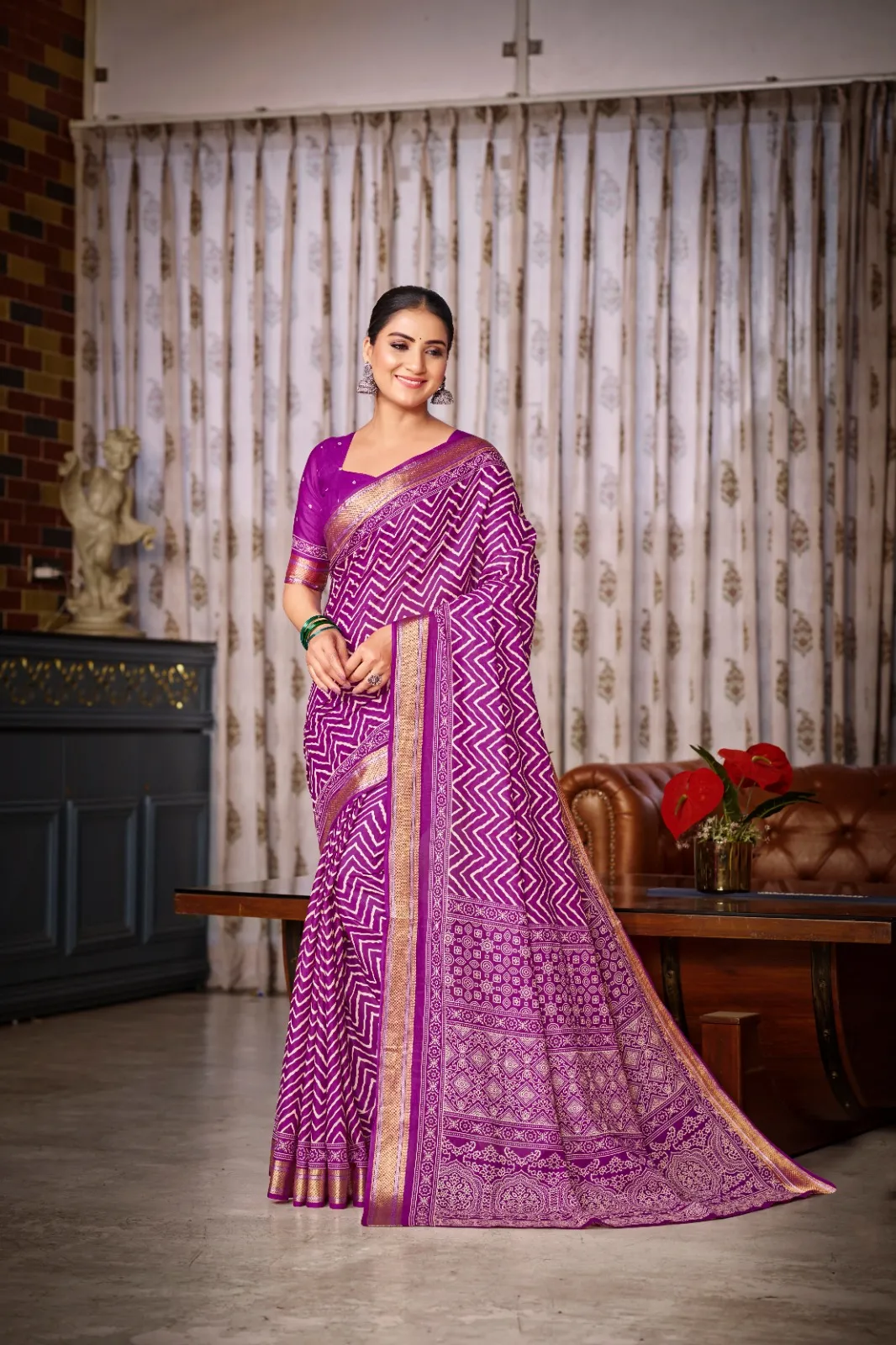 Pure Cotton Bandhni Printed Saree - Image 5