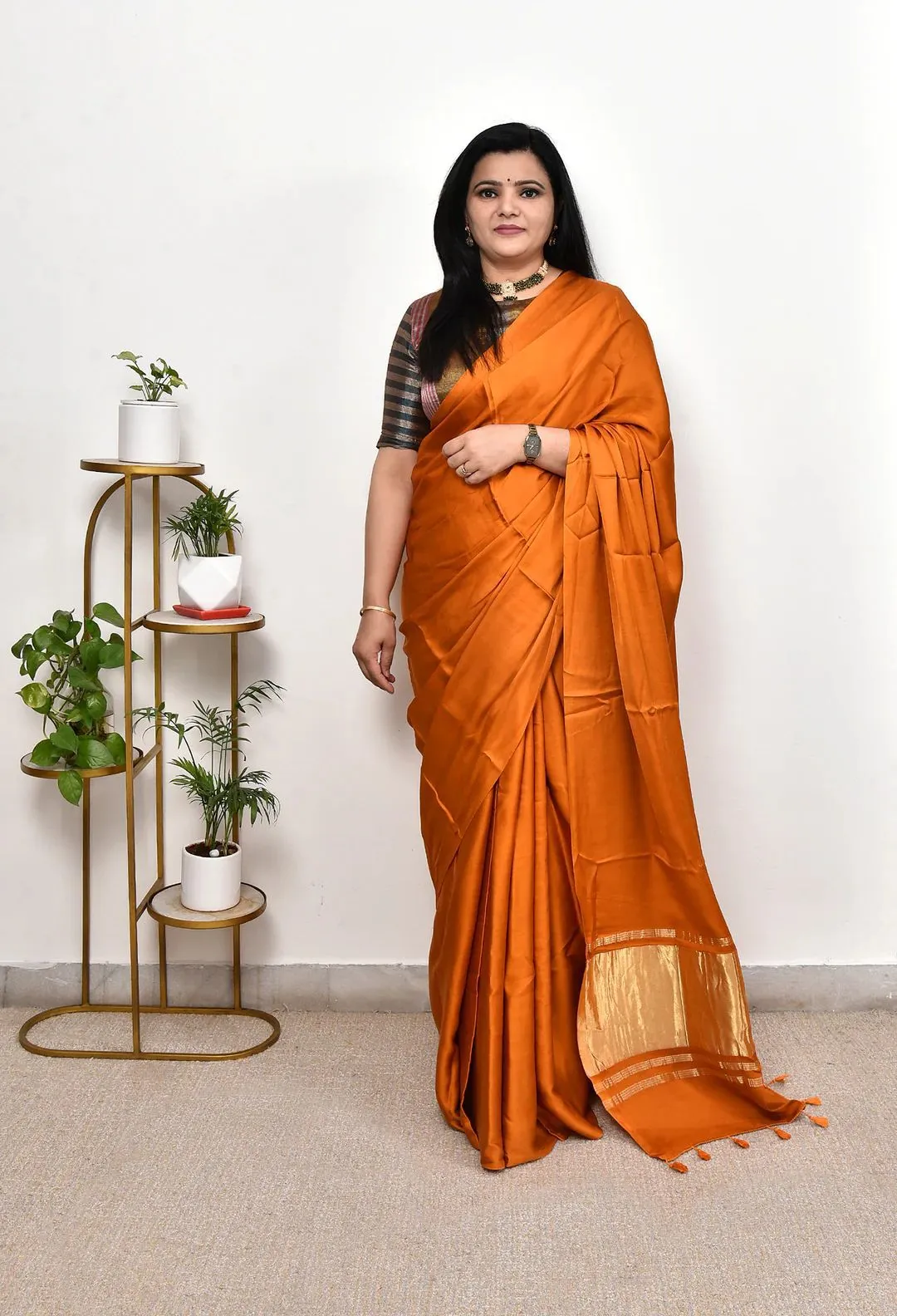 Pure Gaji Silk Plain Saree For Festive Season - Image 11