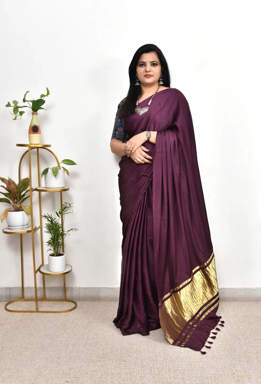 Pure Gaji Silk Plain Saree For Festive Season - Image 3