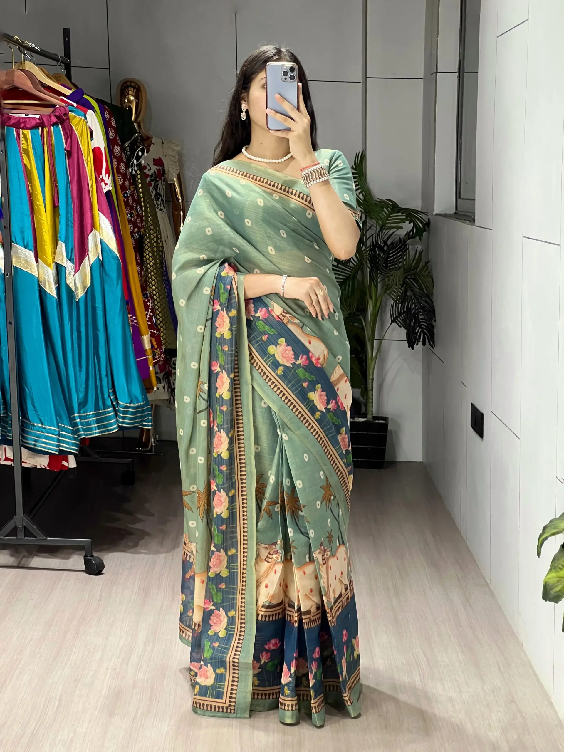 Stylish Printed Sarees for Diwali - Image 5