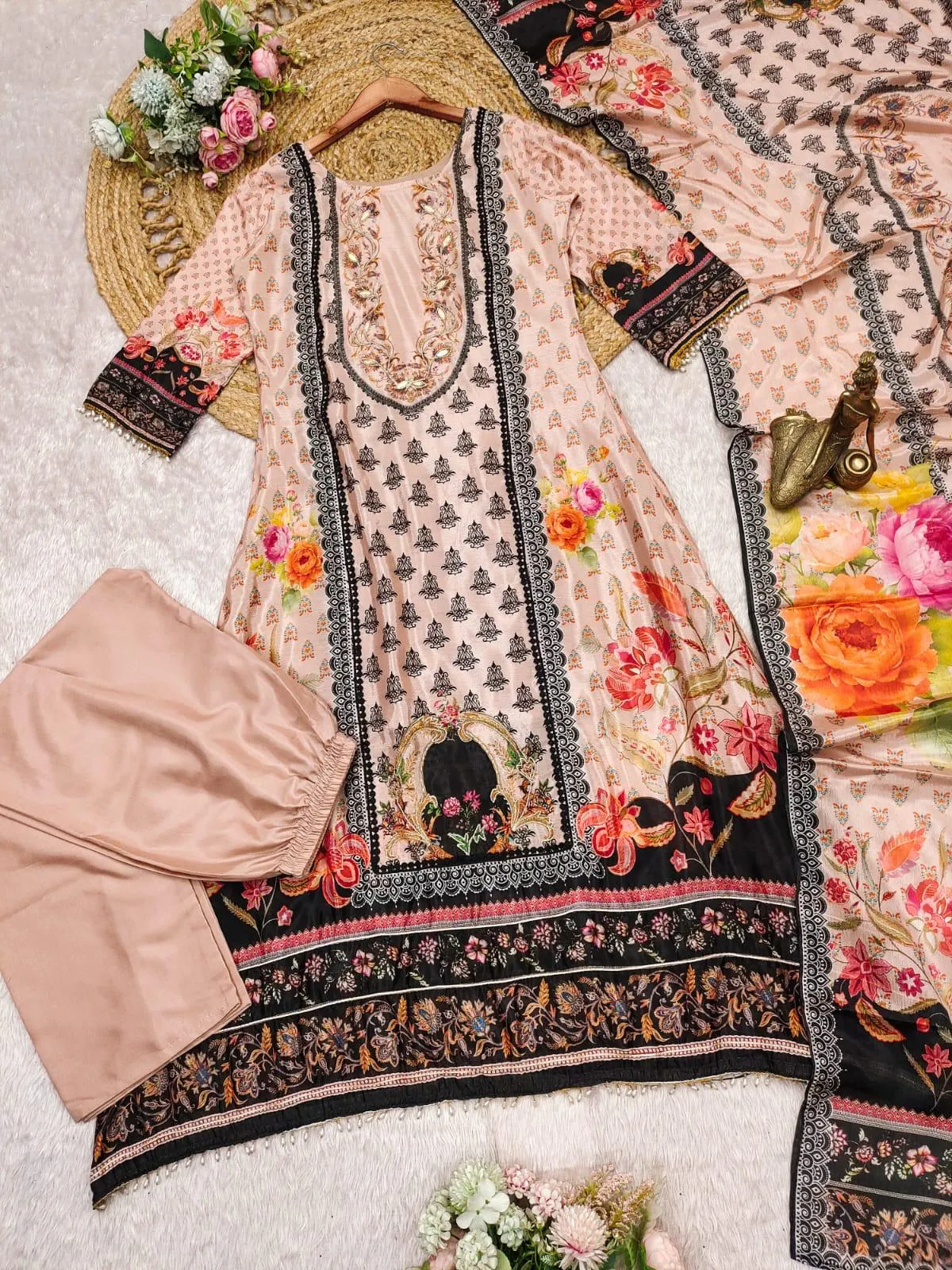Pakistani Style Printed Anarkali Kurti