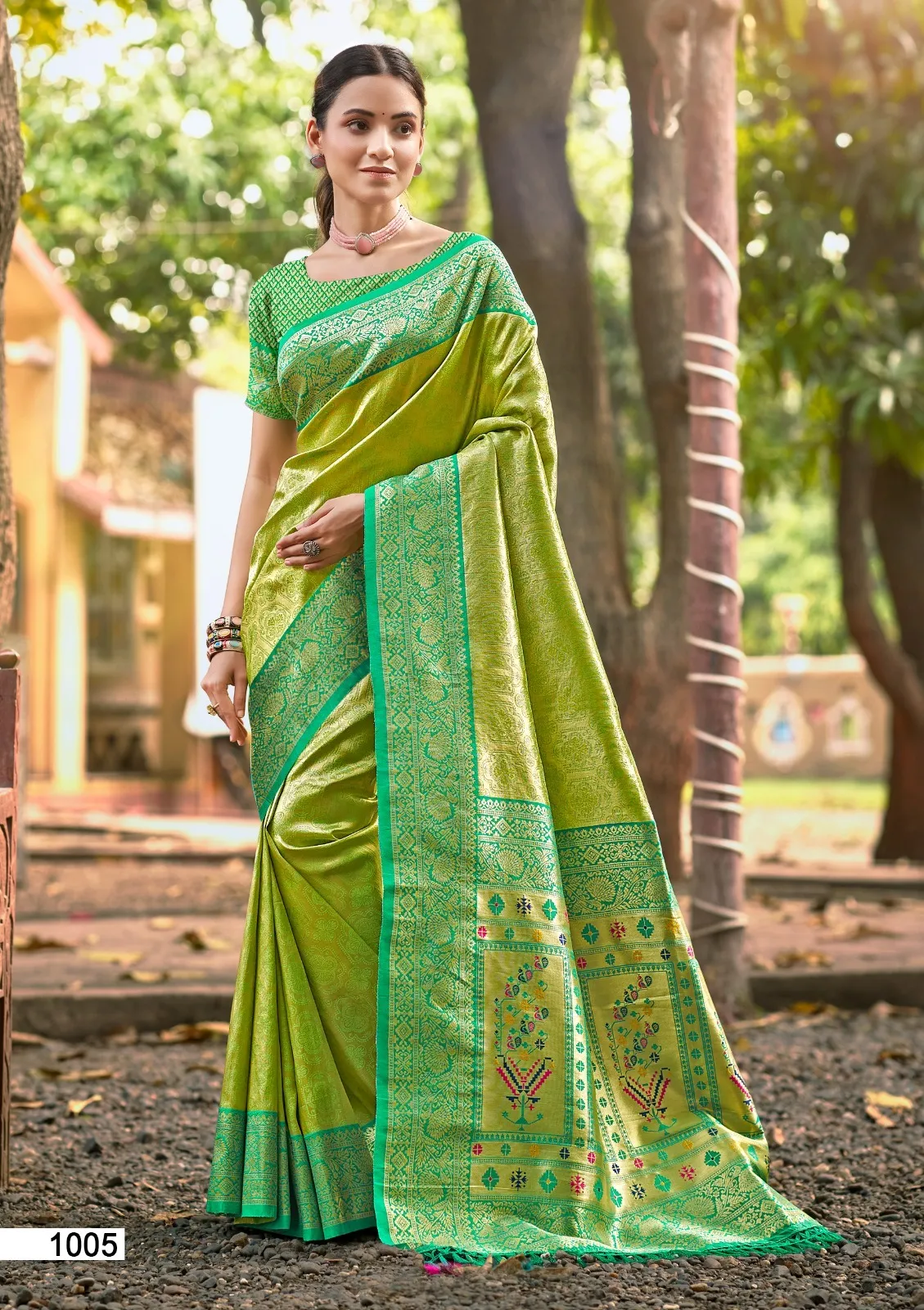 Premium Kanjivaram Silk Sarees - Image 7